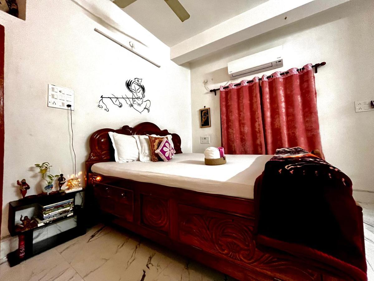 Satrangi Homestay Calcutta Eksteriør billede