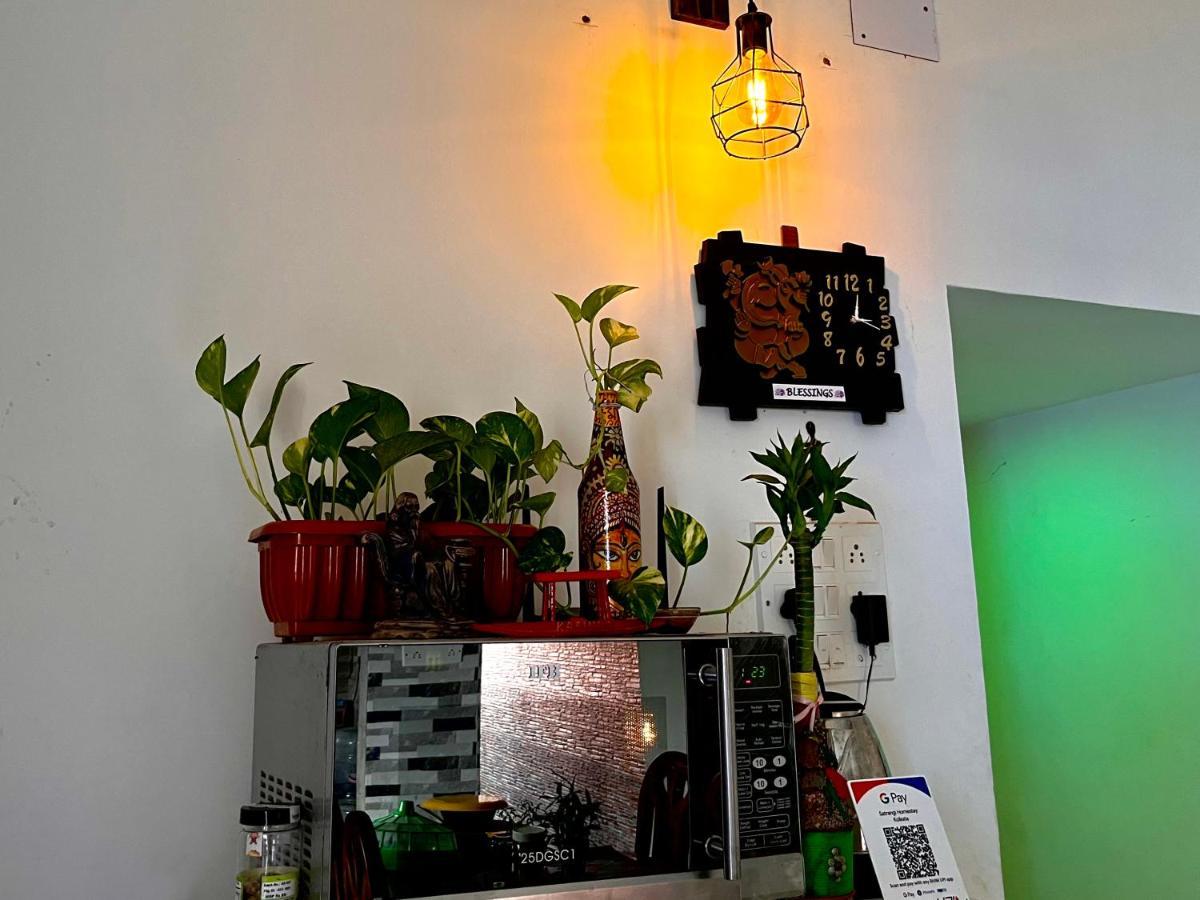 Satrangi Homestay Calcutta Eksteriør billede